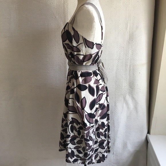 BCBG S/M Dress 100% Silk Leaf Print Sleeveless Neutral Sundress - Picture 5 of 8